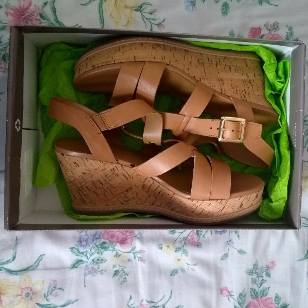 Camelot Wedges